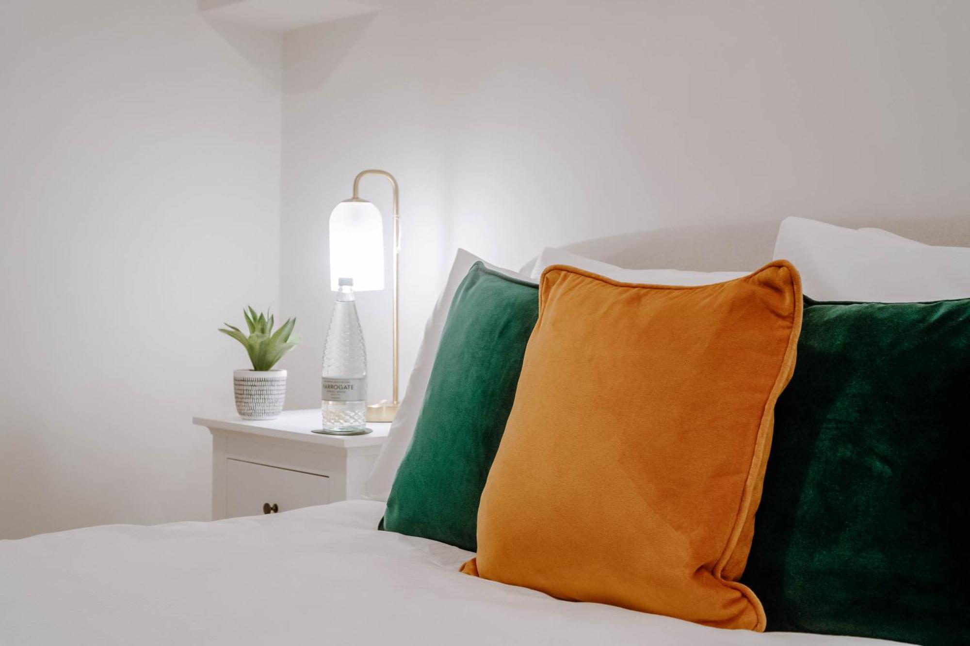 Mayfield Three - Central Harrogate Apartment Екстериор снимка